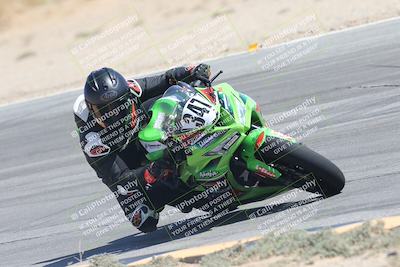 media/Sep-20-2025-Race Pace (Sat) [[d4e1b33f4d]]/Verified/Turn 10 Inside (1125am)/